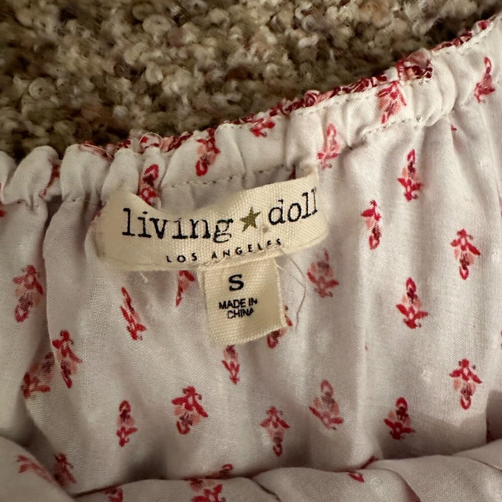 One Shoulder Boho Top w/Tassles by Living Doll Red & Pink Floral print size smal - Picture 6 of 8